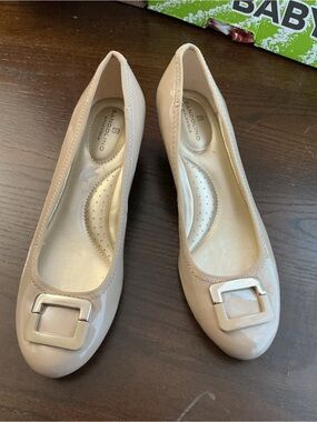 Bandolino Beige Patent Ballet Flats with Square Buckle